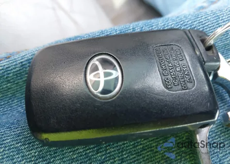 2017 Toyota Camry Hybrid Xle из США, поврежденный, VIN 4T1BD1FKXHU218037